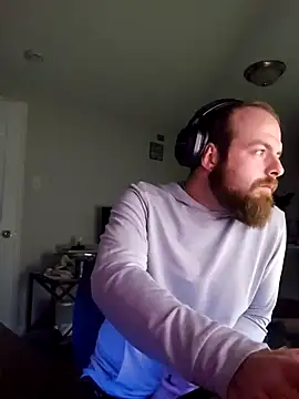 SirYummy18 online show from December 8, 2024, 8:09 am