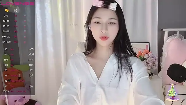 Snapshot of -Jolene-688- chatting on January 26, 2025, 8:34 pm -Jolene-688- online show from January 26, 2025, 8:34 pm