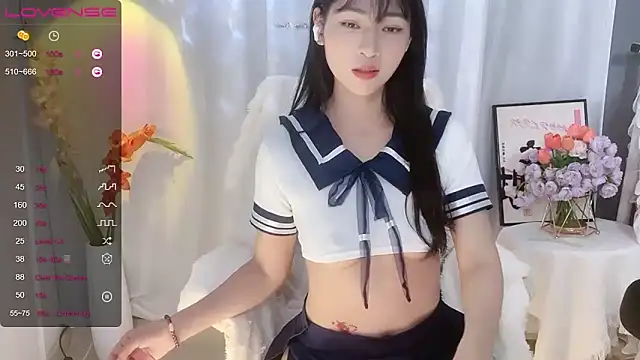 Snapshot of -Jolene-688- chatting on February 17, 2025, 10:47 pm -Jolene-688- online show from February 17, 2025, 10:47 pm