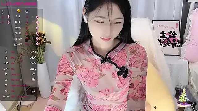 Snapshot of -Jolene-688- chatting on March 5, 2025, 5:08 pm -Jolene-688- online show from March 5, 2025, 5:08 pm