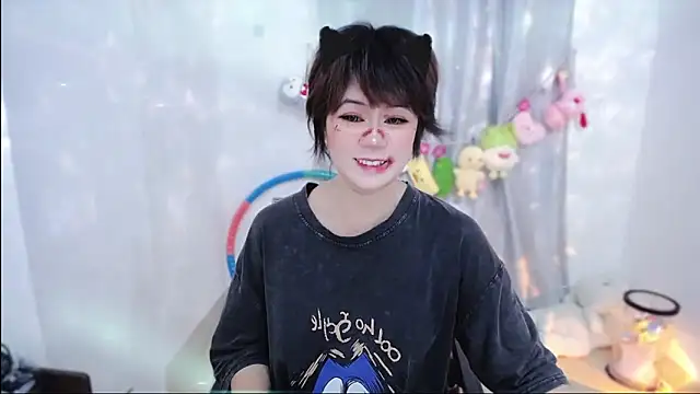 Fan ting online show from November 1, 2025, 2:24 am