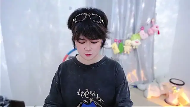 Fan ting online show from November 1, 2025, 2:30 pm