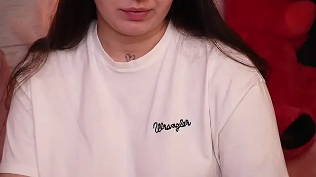 Snapshot of RachelSwaan chatting on January 2, 2025, 5:35 am RachelSwaan online show from January 2, 2025, 5:35 am