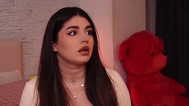 Snapshot of RachelSwaan chatting on January 23, 2025, 5:45 am RachelSwaan online show from January 23, 2025, 5:45 am