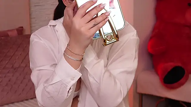 Snapshot of RachelSwaan chatting on January 30, 2025, 5:41 am RachelSwaan online show from January 30, 2025, 5:41 am