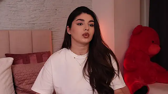 Snapshot of RachelSwaan chatting on February 5, 2025, 10:51 am RachelSwaan online show from February 5, 2025, 10:51 am