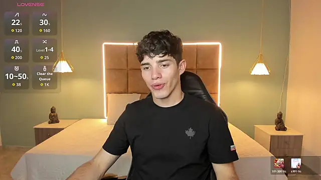 AlejooTwink online show from May 30, 2026, 3:36 am
