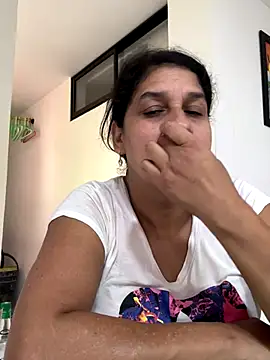 siri duque online show from November 23, 2025, 3:56 pm