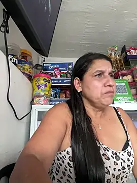 Snapshot of siri_duque chatting on March 7, 2026, 8:39 pm siri duque online show from March 7, 2026, 8:39 pm