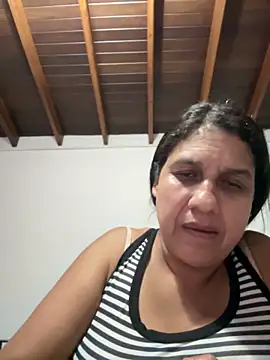 Snapshot of siri_duque chatting on May 5, 2026, 12:18 am siri duque online show from May 5, 2026, 12:18 am
