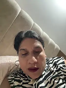 Snapshot of siri_duque chatting on May 11, 2026, 12:38 am siri duque online show from May 11, 2026, 12:38 am