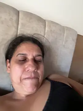 Snapshot of siri_duque chatting on May 15, 2026, 4:58 pm siri duque online show from May 15, 2026, 4:58 pm