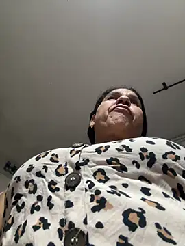 Snapshot of siri_duque chatting on May 24, 2026, 3:11 am siri duque online show from May 24, 2026, 3:11 am