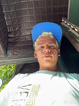 Leo bunny hot online show from November 9, 2025, 8:29 pm