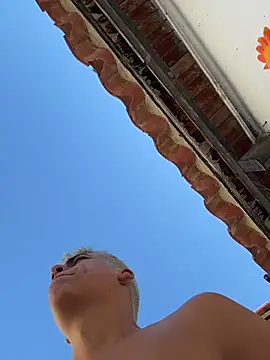 Leo bunny hot online show from April 12, 2026, 8:03 pm