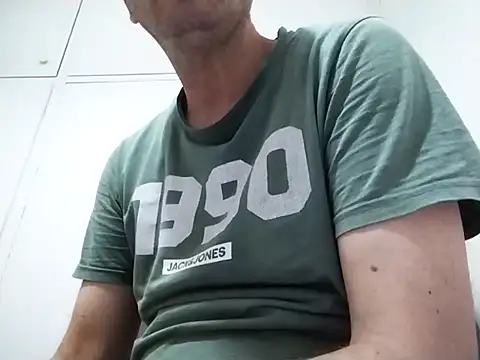 kopgelhadi online show from October 1, 2025, 5:52 pm