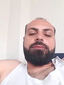 krzantem3454 online show from March 28, 2026, 10:04 am