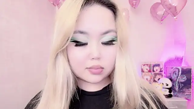 amelia sunlight online show from February 17, 2025, 6:42 am