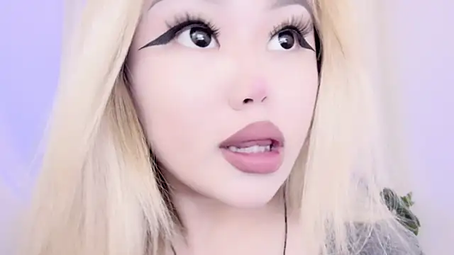 amelia sunlight online show from March 18, 2025, 11:31 pm