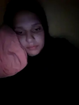 Snapshot of Laurencraft chatting on December 22, 2025, 6:27 pm Laurencraft online show from December 22, 2025, 6:27 pm