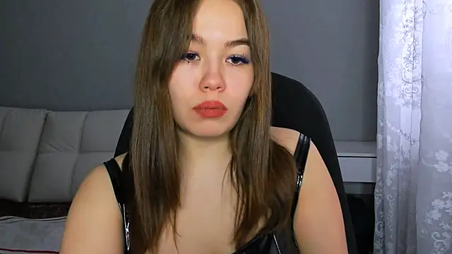 Snapshot of Sara_Kox chatting on February 4, 2025, 11:05 am Sara Kox online show from February 4, 2025, 11:05 am