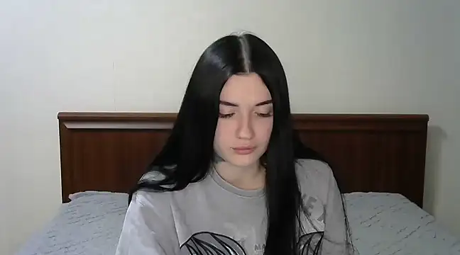 Liana diva online show from March 12, 2025, 8:41 pm