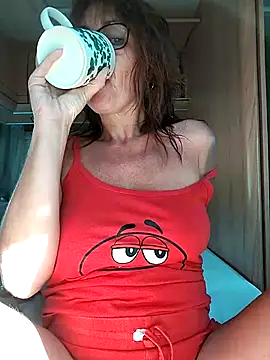 misslynexxx online show from April 16, 2026, 6:14 am