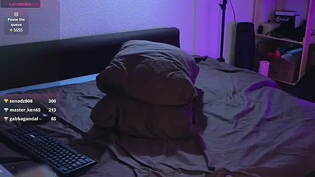 Snapshot of Space_X_Roxy_ chatting on January 12, 2025, 7:53 pm Space X Roxy  online show from January 12, 2025, 7:53 pm