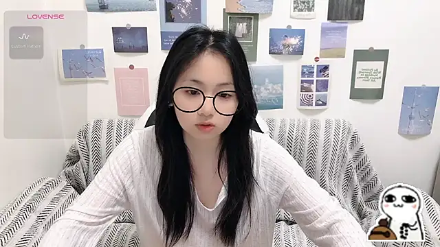 LiLiYbaby online show from June 1, 2026, 6:48 am