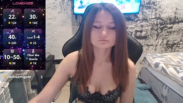 PamelaYoun online show from October 5, 2025, 7:12 pm