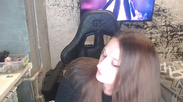 PamelaYoun online show from October 24, 2025, 10:06 pm