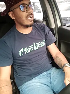 johnwalkerRjts online show from October 18, 2025, 1:34 pm