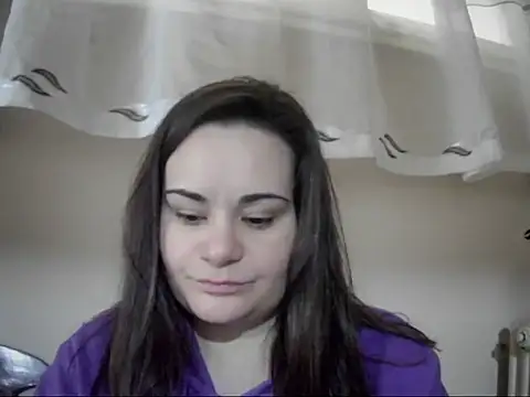 AalinnaK online show from February 13, 2026, 1:51 pm