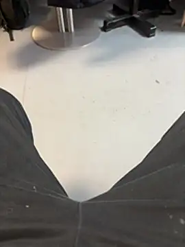 daubine46 online show from March 25, 2026, 12:33 pm