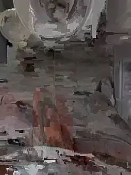 daubine46 online show from April 19, 2026, 5:40 am