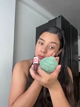 floriamANDjazmin online show from March 13, 2026, 7:20 pm