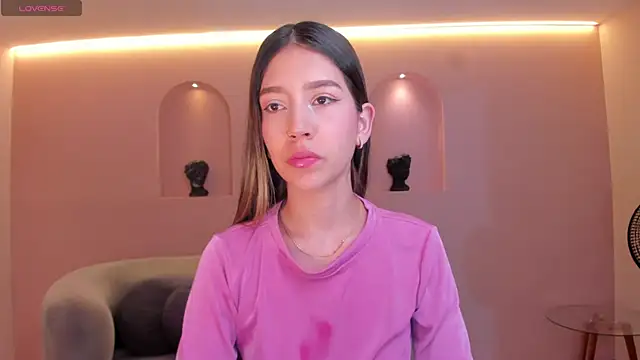 TaraLawrence online show from December 20, 2025, 5:36 am