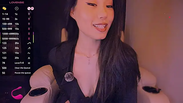 kimmy chi  online show from May 28, 2026, 5:32 pm