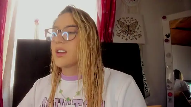 miss julietaa online show from January 14, 2026, 4:12 pm