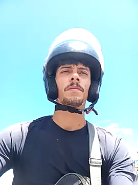 Snapshot of noar_nopaul chatting on March 3, 2025, 4:56 pm noar nopaul online show from March 3, 2025, 4:56 pm