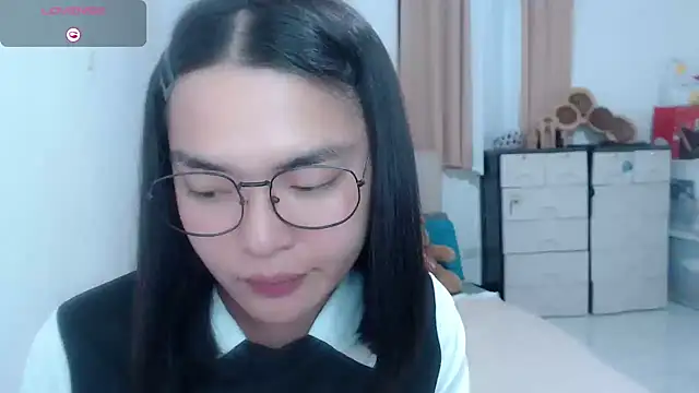 Snapshot of zhaviahale21 chatting on July 27, 2026, 1:18 pm zhaviahale21 online show from July 27, 2026, 1:18 pm