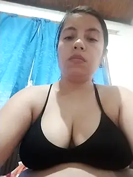 lisseth online show from March 20, 2025, 9:24 pm