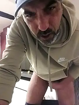 affascino online show from February 18, 2026, 1:01 am