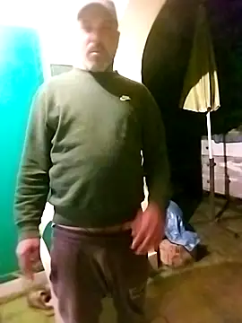 affascino online show from April 17, 2026, 7:39 pm