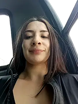 SAMANTHA-16  online show from January 14, 2025, 7:32 pm