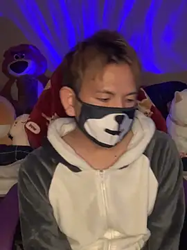 KEI 96 online show from December 30, 2024, 4:29 pm