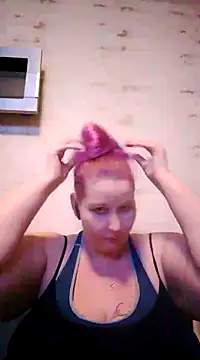 Mrs-Luder online show from February 28, 2025, 9:01 pm