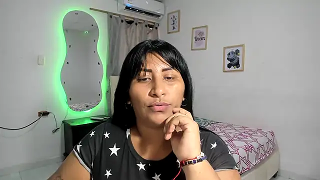 Snapshot of nikol_sexy39 chatting on September 26, 2025, 1:59 pm nikol sexy39 online show from September 26, 2025, 1:59 pm