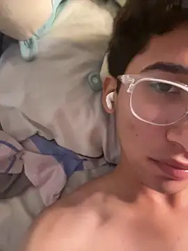 Gomezs-04 online show from March 20, 2025, 6:52 am