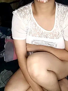 Snapshot of yourtamilcouple chatting on December 13, 2024, 10:08 am yourtamilcouple online show from December 13, 2024, 10:08 am